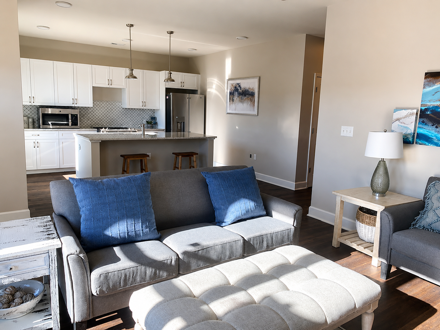 Harrisonburg_Apt_Living_Area